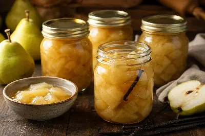 Birnenkompott mit Vanille zum Einkochen